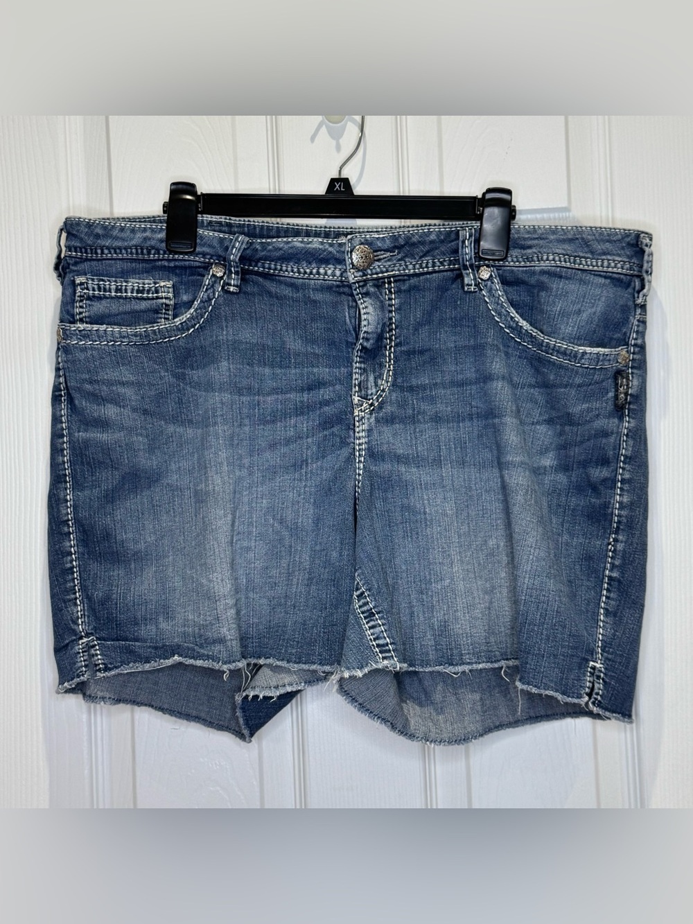 Silver Jeans Women's Size 20 Natsuki Blue Denim Jorts Jeans Shorts